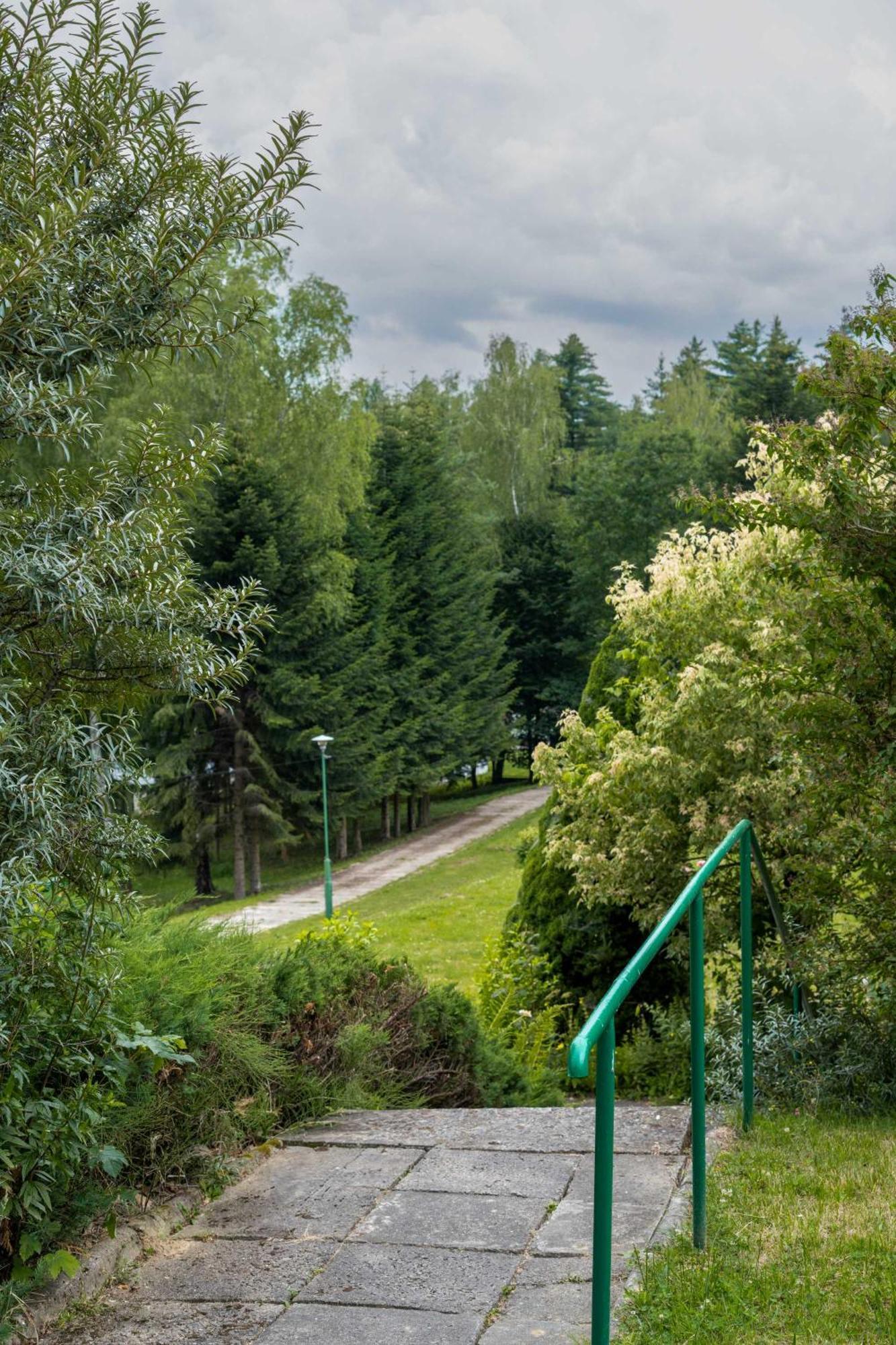 Готель Osrodek Wypoczynkowy " Bieszczady" Мичківці Екстер'єр фото